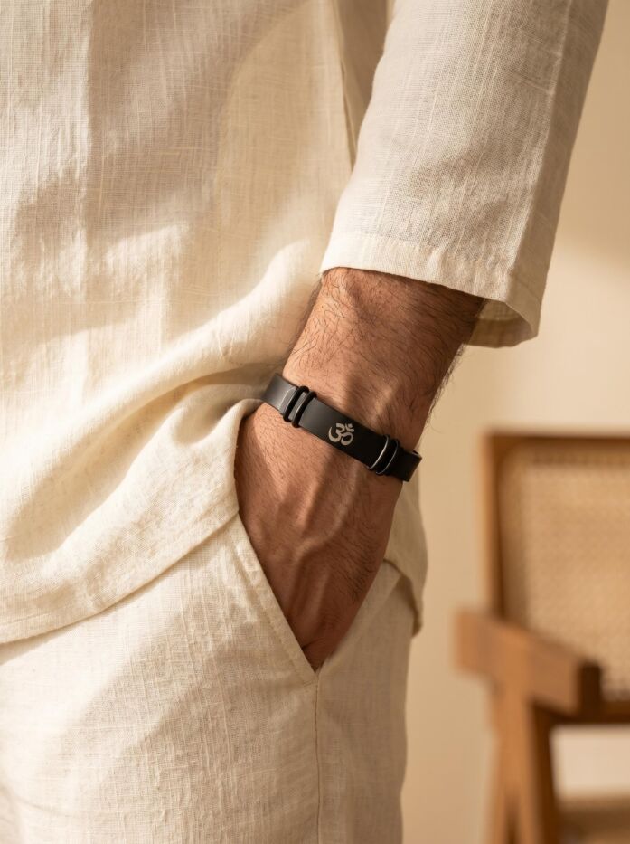 All Black Om Symbol Silicone Band Bracelet