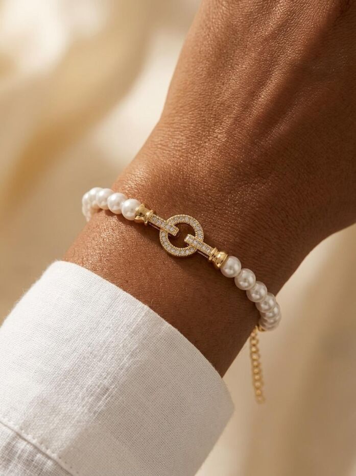 Pearl Strand Circle Link Charm Bracelet